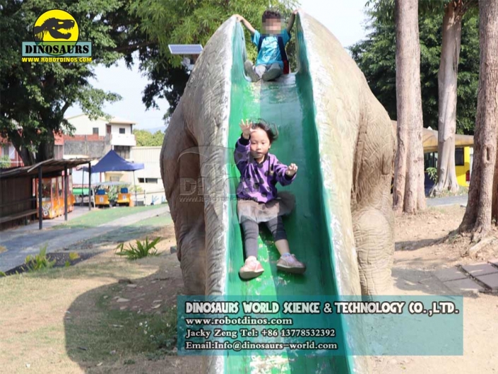 DWE035 dinosaur slide